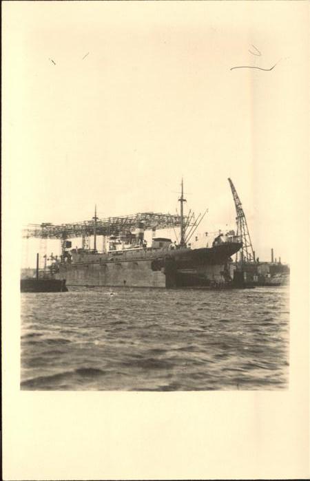 Hafenanlagen Dampfer Hamburg