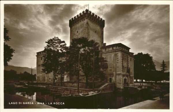 Lago di Garda Riva _ La Rocca