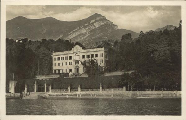 Cadenabbia Lago di Como Villa Carlotta e Monte Crocione
