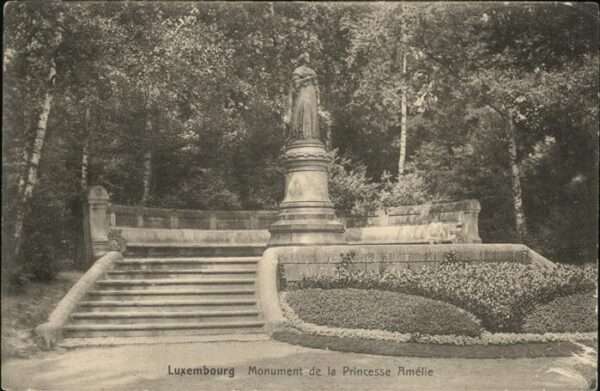 LUXEMBOURG  Luxemburg Monument de la Princesse Amelie