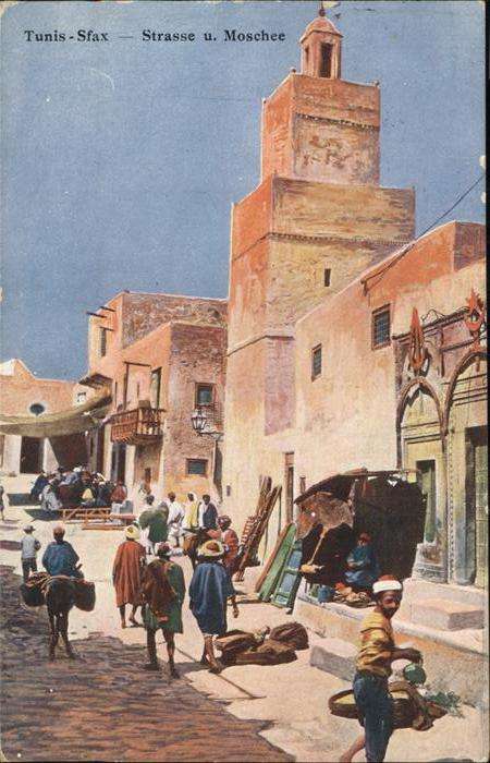 Tunis Strasse und Moschee