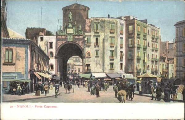 Napoli Neapel Porta Capuana