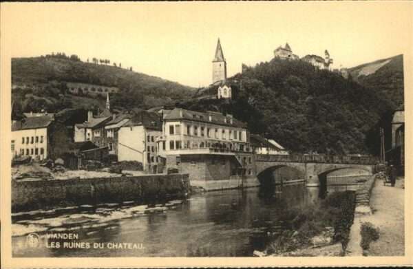 Vianden Our pont Ruines du Chateau Burgruine