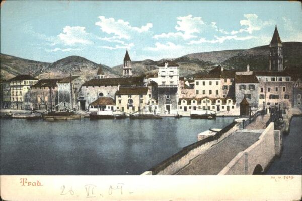 Trau Trogir Steinbrücke Kirche Hafen