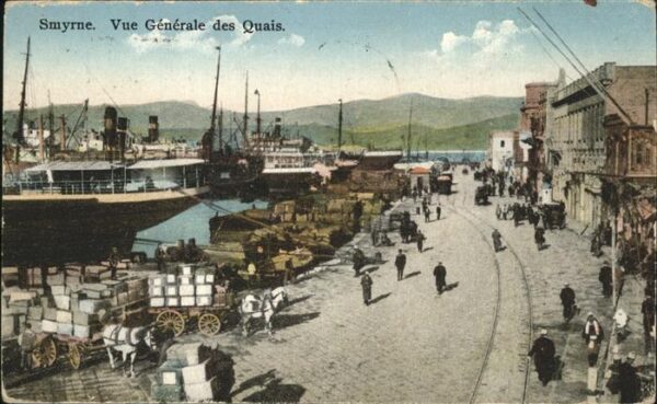Smyrne Vue generale des Quais bateau Schiff