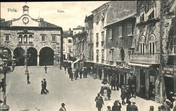 Pola Pula Croatia Foro