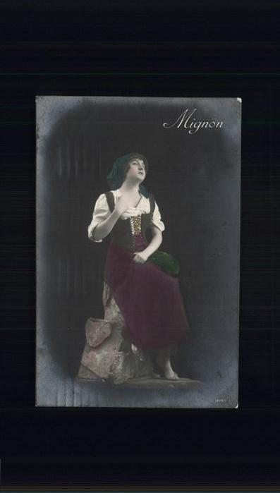 Mignon Felsen Mädchen