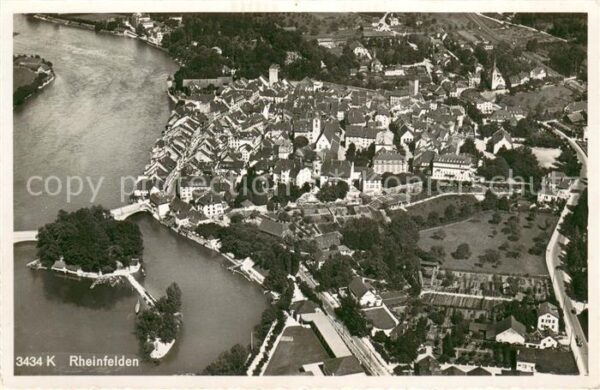 Rheinfelden AG Fliegeraufnahme Gesamtansicht mit Rhein