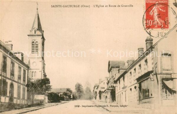 Sainte-Gauburge-Sainte-Colombe Eglise et Route de Granville