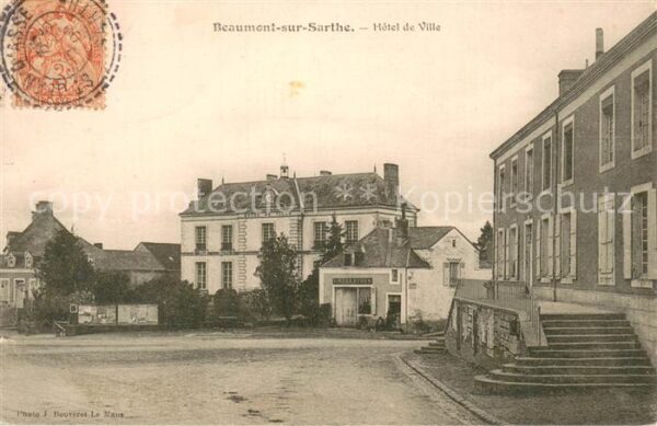 Beaumont-sur-Sarthe Hotel de Ville