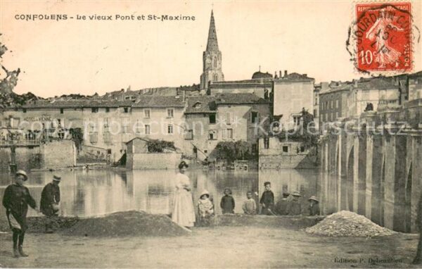 Confolens 16 Le vieux Pont et St Maxime