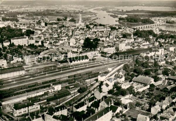 Nevers 58 Vue generale aerienne prise sur la gare