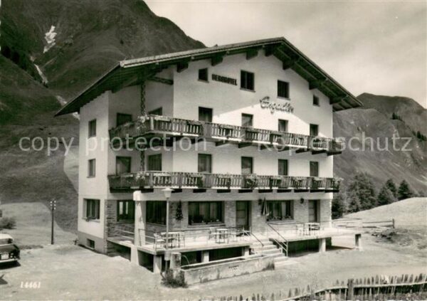 Samnaun Dorf Berghotel Engadin