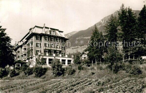Lungern Haus St Josef mit Schynberg