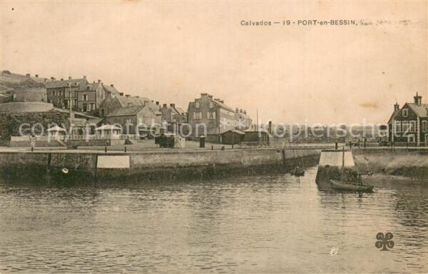 Port-en-Bessin Panorama