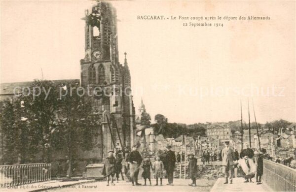 Baccarat 54 Le Pont coupe apres le depart des Allem