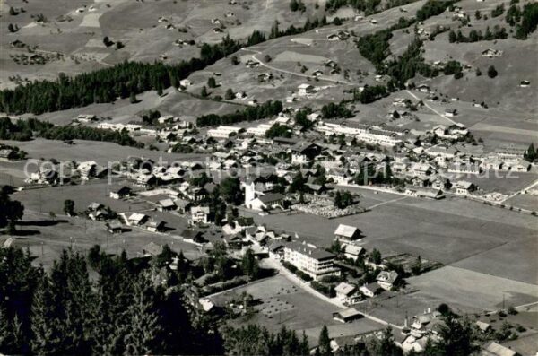 Lenk Simmental Dorfansicht