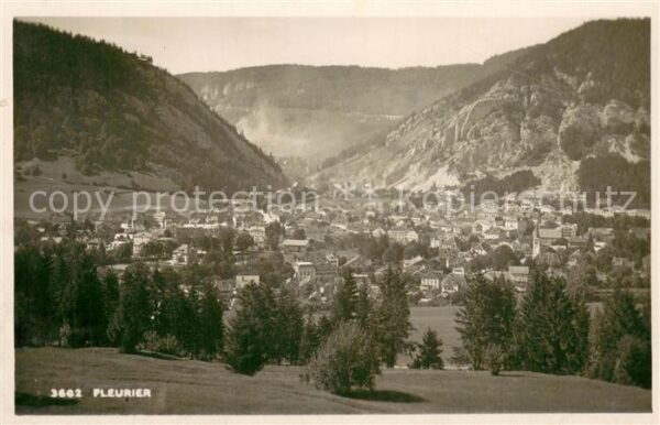 Fleurier NE Panorama