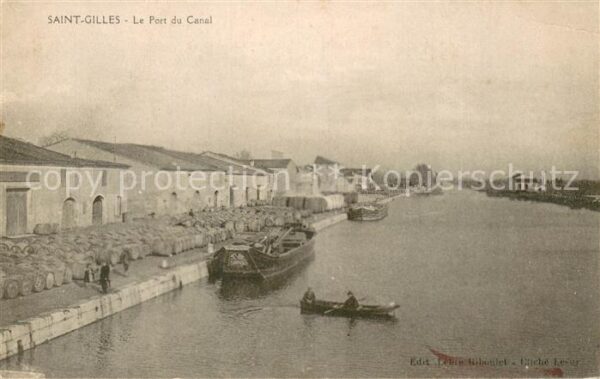 Saint-Gilles Gard Le Port du Canal