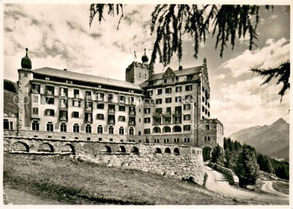 Zuoz GR Hotel Castell Aussenansicht
