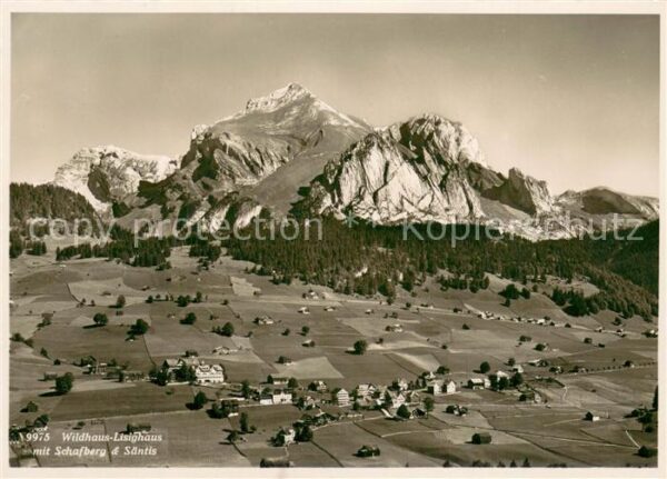 Lisighaus Wildhaus SG mit Schafberg und Säntis