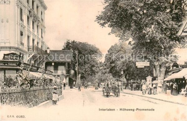 Interlaken BE Höhenweg-Promenade Pferdekutsche