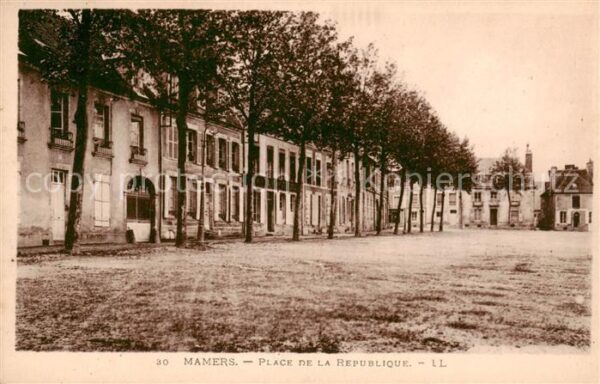 Mamers 72 Sarthe Place de la Republique