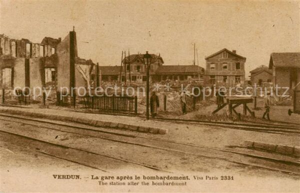 Verdun  55 Meuse La gare apres le bobardement