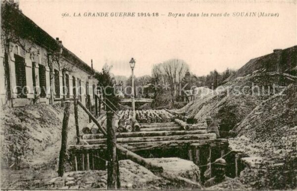 Souain-Perthes-les-Hurlus 51 Marne Boyau dans les rues de Souain Grande Gu