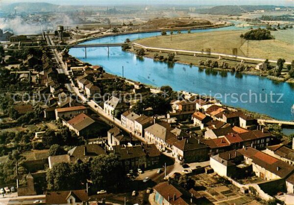 Uckange Moselle Bords de la Moselle