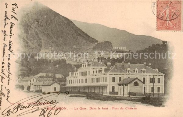Briancon 05 La Gare Dans le haut Fort du Chateau