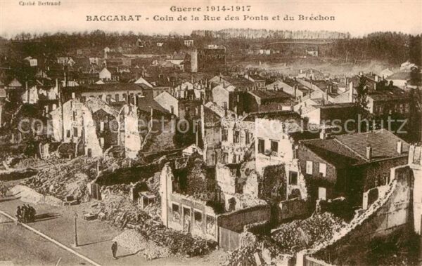 Baccarat 54 Coin de la Rue des Ponts et du Brechon