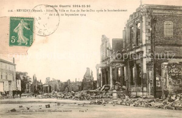 Revigny 55-sur-Ornain Meuse Hotel de Ville et Rue de Bar le Duc apr