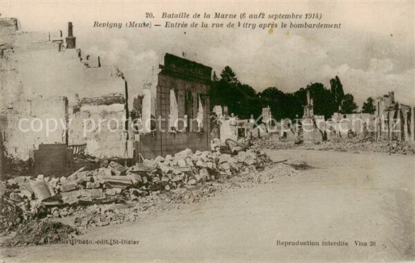 Revigny 55-sur-Ornain Meuse Bataille de la Marne Entree de la rue d