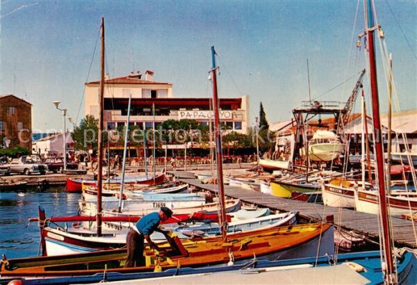 Saint Tropez Var Le port et le Papagayo