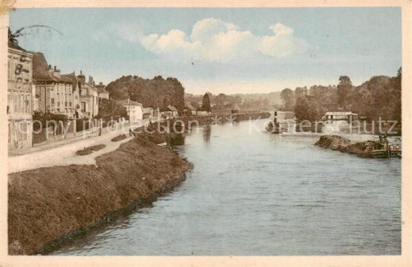 Thorigny-Lagny 77 Seine-et-Marne Bords de la Marne Chaloupe a Vapeur