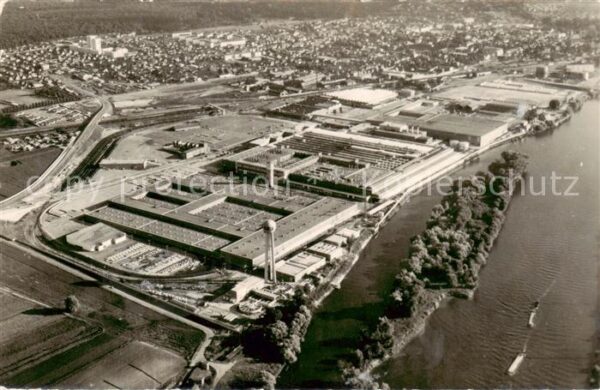 Poissy 78 Usines Simca vue aérienne