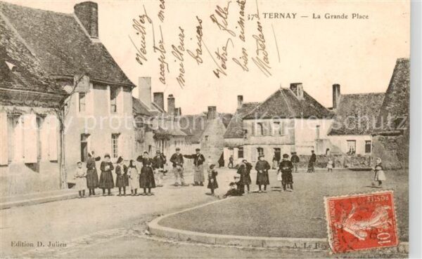 Ternay 41 Loir-et-Cher La Grande Place