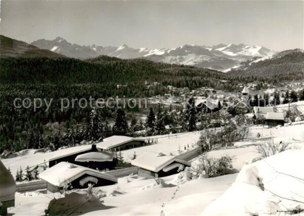 Fidaz GR Panorama mit den Oberfänderbergen