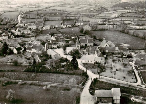 Louroux-de-Bouble 03 Allier Vue generale aerienne et le bourg