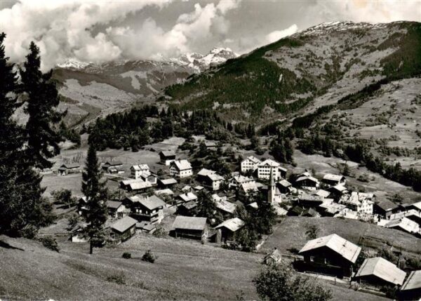 Flond GR Panorama Bündner Oberland