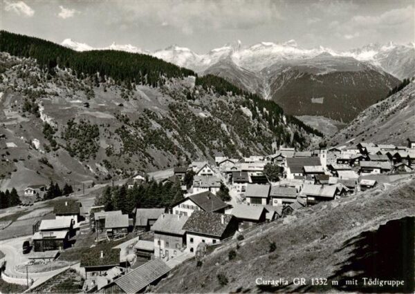 Curaglia GR mit Tödigruppe