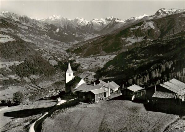 Furna GR Bergdorf Kirche Panorama Blick gegen da