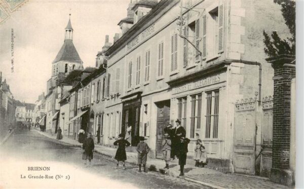 Brienon-sur-Armancon Bourgogne 89 Yonne Grande Rue