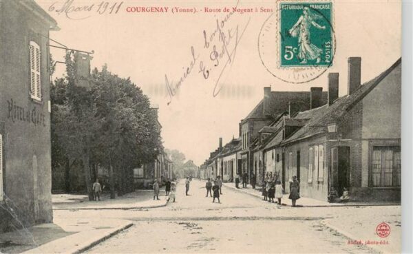 Courgenay 89 Yonne Route de Nogent a Sens
