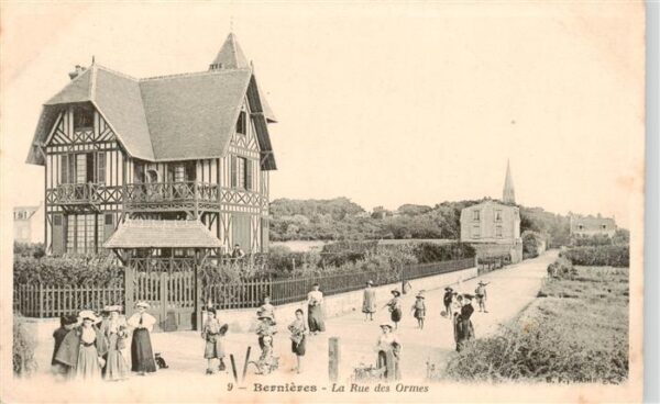 Bernieres -sur-Mer 14 Calvados La Rue des Ormes