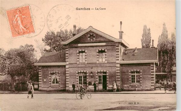 Garches 92 Hauts-de-Seine La Gare
