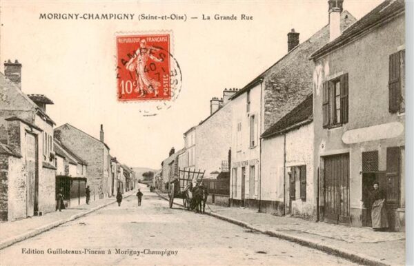Morigny-Champigny La Grande Rue