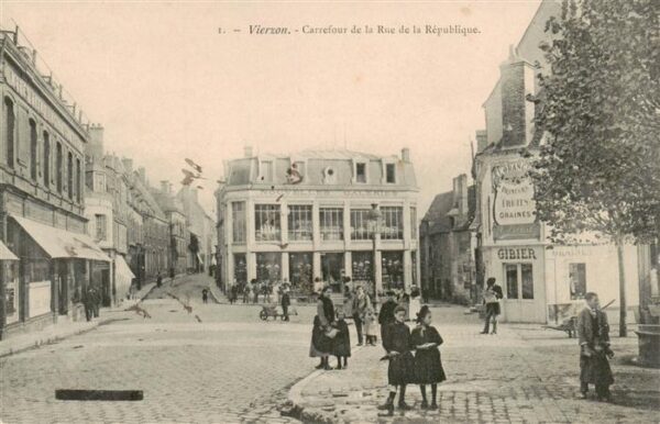 Vierzon 18 Cher Carrefour de la Rue de la Republique