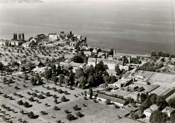 Muensterlingen TG Fliegeraufnahme mit Bodensee